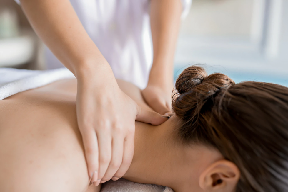 shoulder pain massage therapy